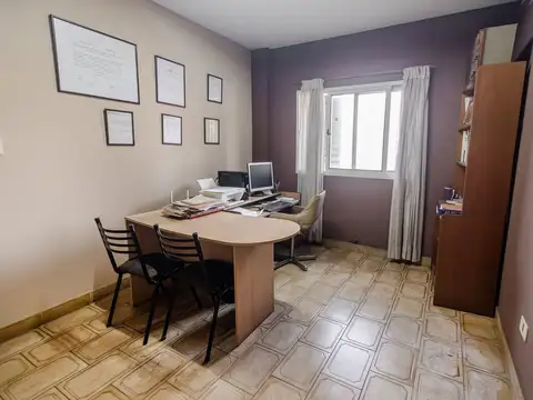 Oficina en Venta 50 años