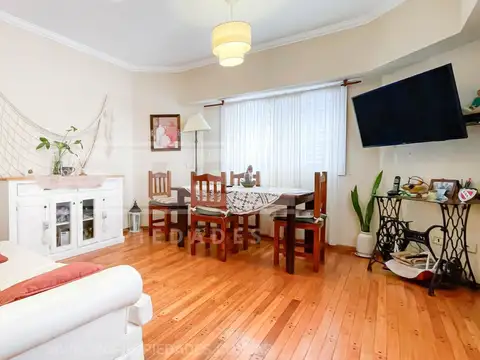 Juan B. Justo  al 3500 entre Jose Ingenieros  y San Lorenzo