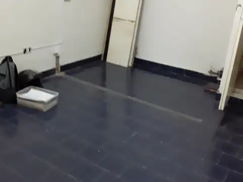 Local en Alquiler en Almagro, $ 600.000