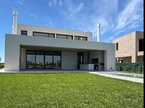 Costas Puertos Escobar