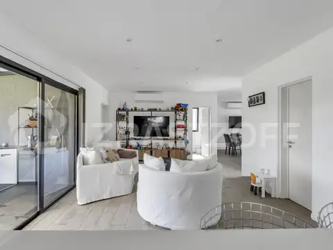 Casa en Venta en La Cañada - Los Arces, USD 270.000