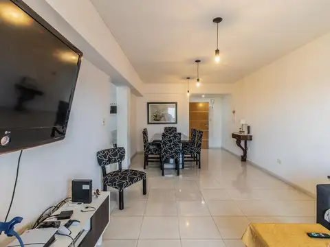 Departamento 3 ambientes con 2 baños