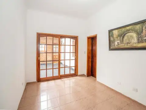 Depto Tipo Casa en Alquiler en Villa del Parque, USD 2.990