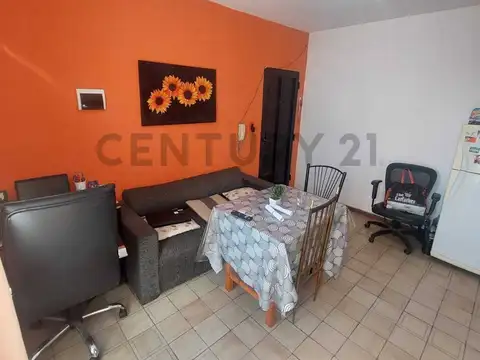 VENTA DE DEPARTAMENTO 3 AMBIENTES
