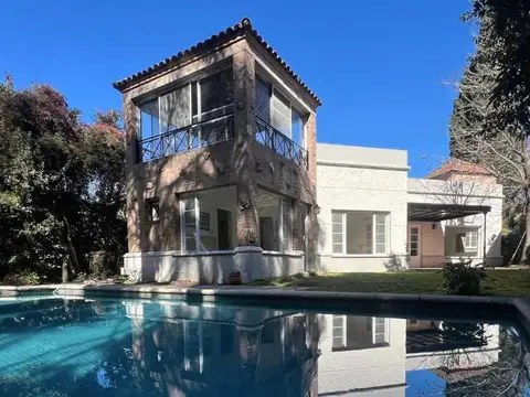 Casa en Los Angeles Village