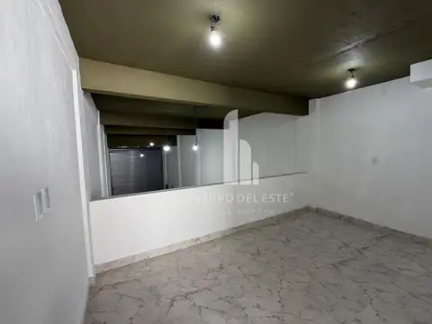 Galpon en Alquiler en Floresta, $ 2.000.000