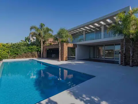 Casa en Venta de 6 dormitorios