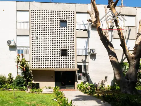 Departamento en Venta en Villa Adelina, USD 87.000