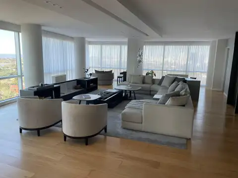 Departamento en Alquiler de 4 ambientes