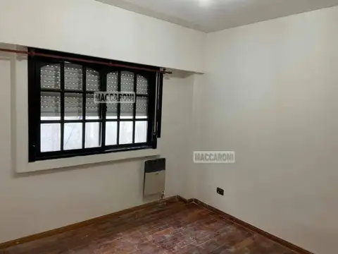 Depto Tipo Casa en Venta de 2 ambientes