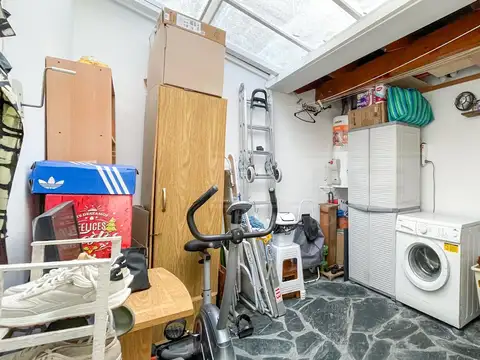 Casa 2 ambientes con 1 baño