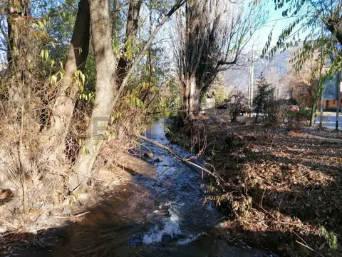 Los Cipreces 1800, Piso 0