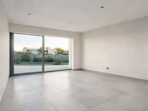 Colectora Autopista RN 20