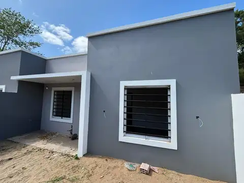 Casa en Venta en Mar Del Tuyu, USD 40.000