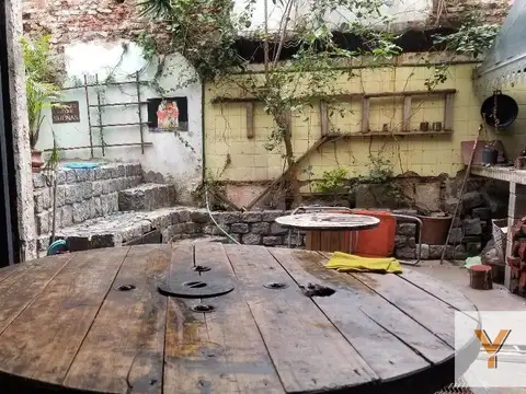 Depto Tipo Casa en Venta con 4 cocheras