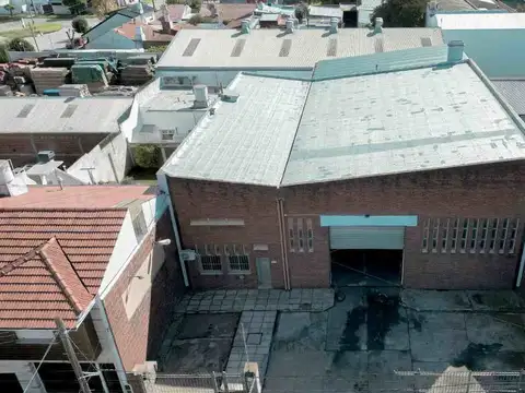 VENTA GALPON CON OFICINAS QUINCHO 730 M2 ZONIF. E3