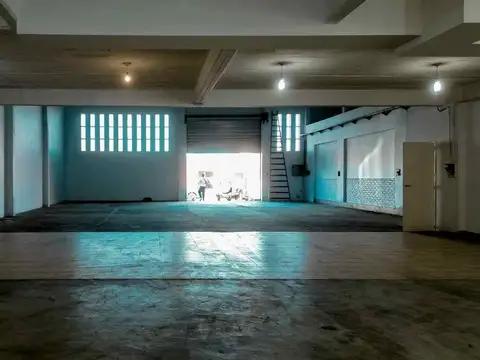 Galpon en Venta en Las Avenidas, USD 450.000