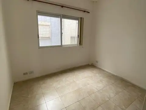 Departamento en Alquiler en Boedo, $ 900.000