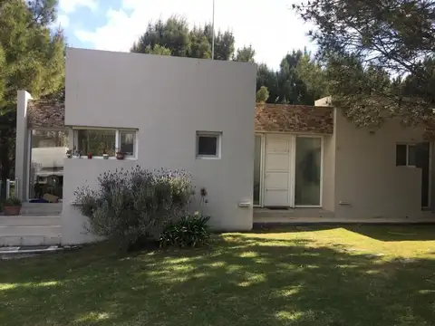 Casa en Venta 3 Dormitorios en Costa Esmeralda Barrio Residencial Barrio Privado
