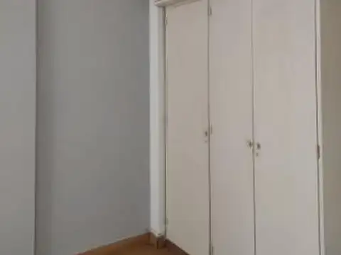 Oficina en Alquiler en Lomas de Zamora, $ 120.000