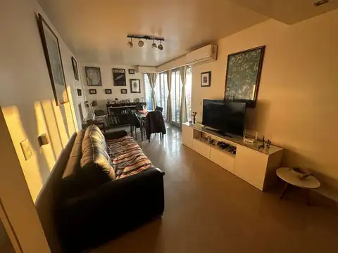 HERMOSO DEPARTAMENTO 3 AMBIENTES CON COCHERA FIJA Y CUBIERTA EN EDIFICIO TORRE DE CATEGORÍA !