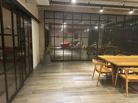 Casa 8 ambientes con 7 baños