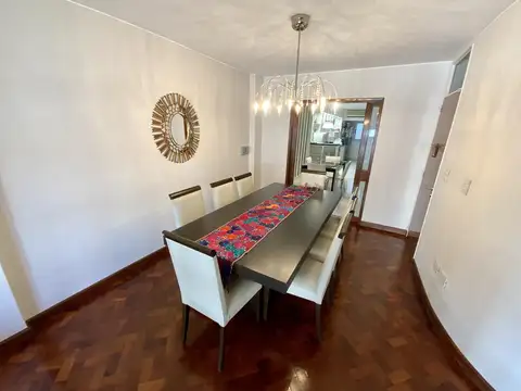 Departamento 5 ambientes con 2 baños