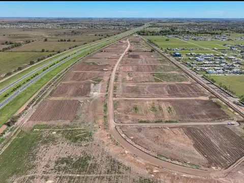 Terreno en Venta 20  mts Frente