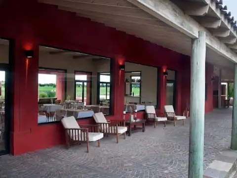 Venta de lote en La Primavera Golf Country Club, Carlos Keen, Luján.