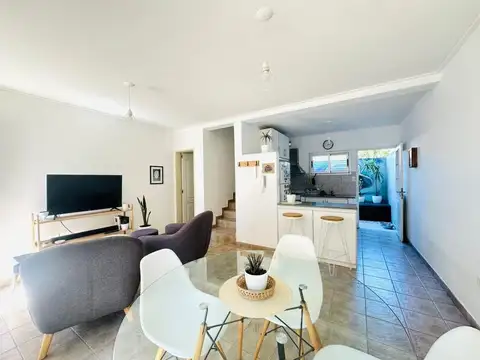 VENTA DUPLEX EN LOS HORNOS