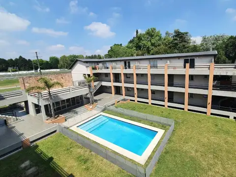 DEPARTAMENTO 3 AMBIENTES EN VENTA, PILAR CON PILETA Y COCHER
