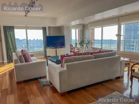Departamento en Venta de 4 dormitorios