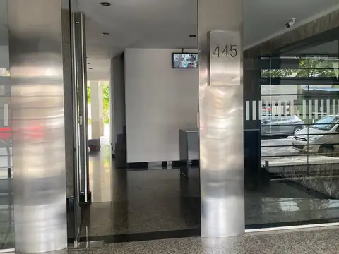 9 De Julio 400, Piso 2