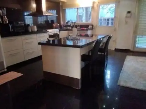 Casa en Venta en Ciudad Jardin del Palomar, USD 220.000