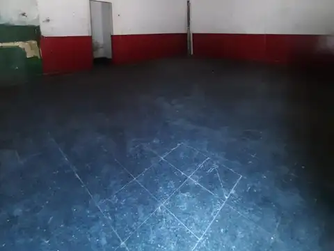 Local en Alquiler en Quilmes, $ 350.000