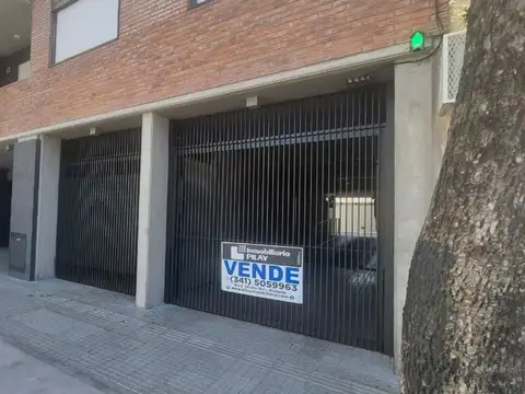 En Venta Cochera Edificio Bauen