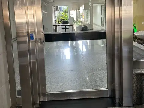 VENTA DEPARTAMENTO 4 AMBIENTES  EN V LURO/FLORESTA