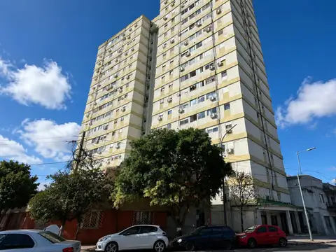VENTA DEPARTAMENTO 4 AMBIENTES  EN V LURO/FLORESTA