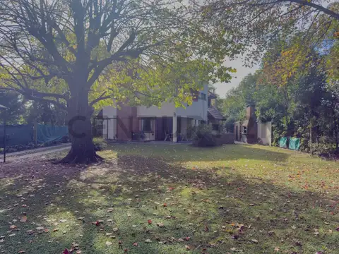 Casa en Venta en City Bell, USD 270.000