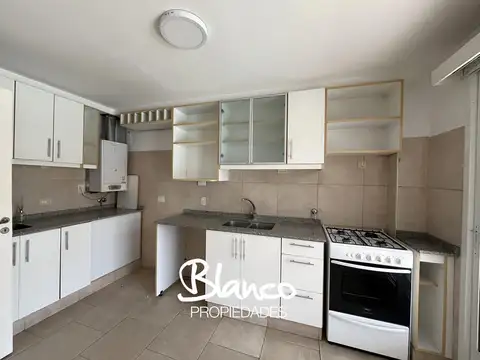 Departamento en Alquiler de 3 dormitorios