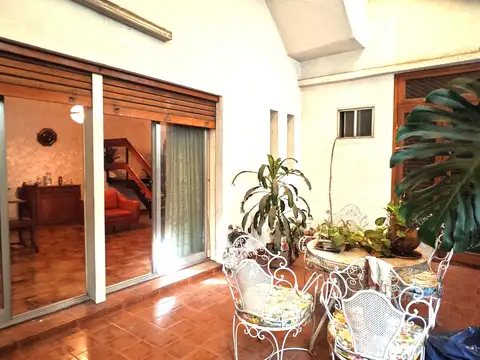 Depto Tipo Casa en Venta 56 años