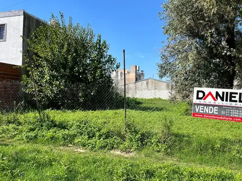 Terreno en Venta, FOS 15