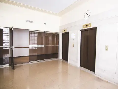 Oficina en Alquiler 60 años