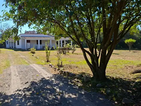 Casa en venta San Luis, a una cuadra de la Autopista Oeste
