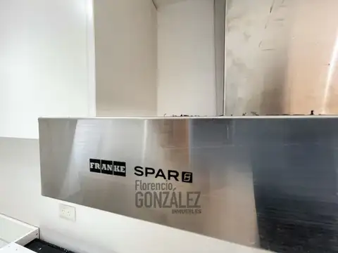 SEMIPISOS DE 4 AMBIENTES CON BALCON ATERRAZADO