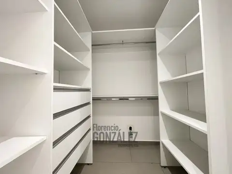 SEMIPISOS DE 4 AMBIENTES CON BALCON ATERRAZADO