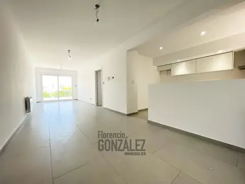 SEMIPISOS DE 4 AMBIENTES CON BALCON ATERRAZADO