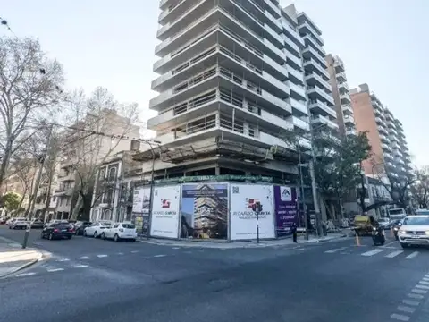 EN VENTA DEPARTAMENTO 2 DORMITORIOS SEMIPISO BARRIO LOURDES