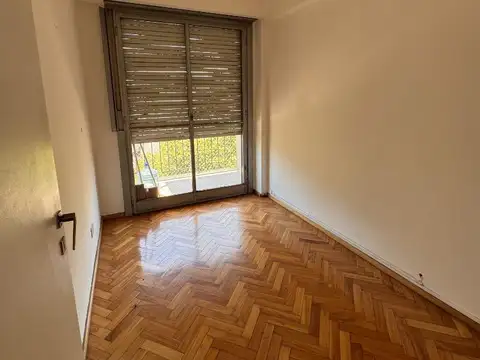 Luminoso Departamento de 3 Ambientes en Boedo