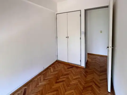 Colombres 900, Piso 8